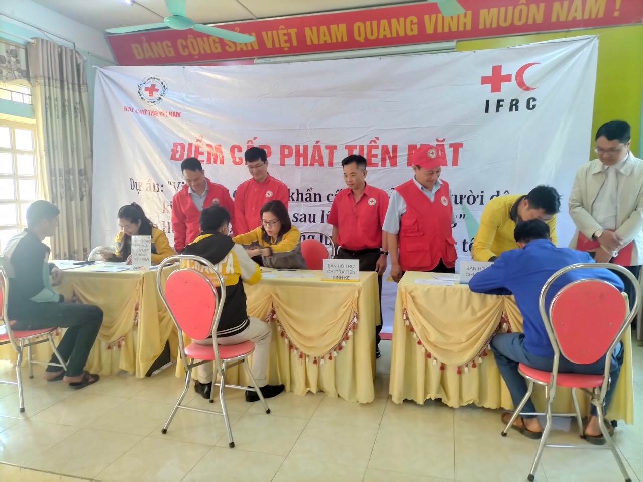 Hội chữ thập đỏ huyện Than Uyên thực hiện Dự án “Viện trợ quốc tế      khẩn cấp để hỗ trợ người dân khắc phục hậu quả sau lũ quét năm  2023”